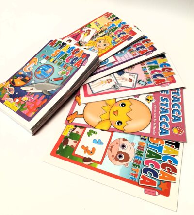 PACCO ASSORTITO 24 PZ - SERIE ATTACCA STACCA - 2004